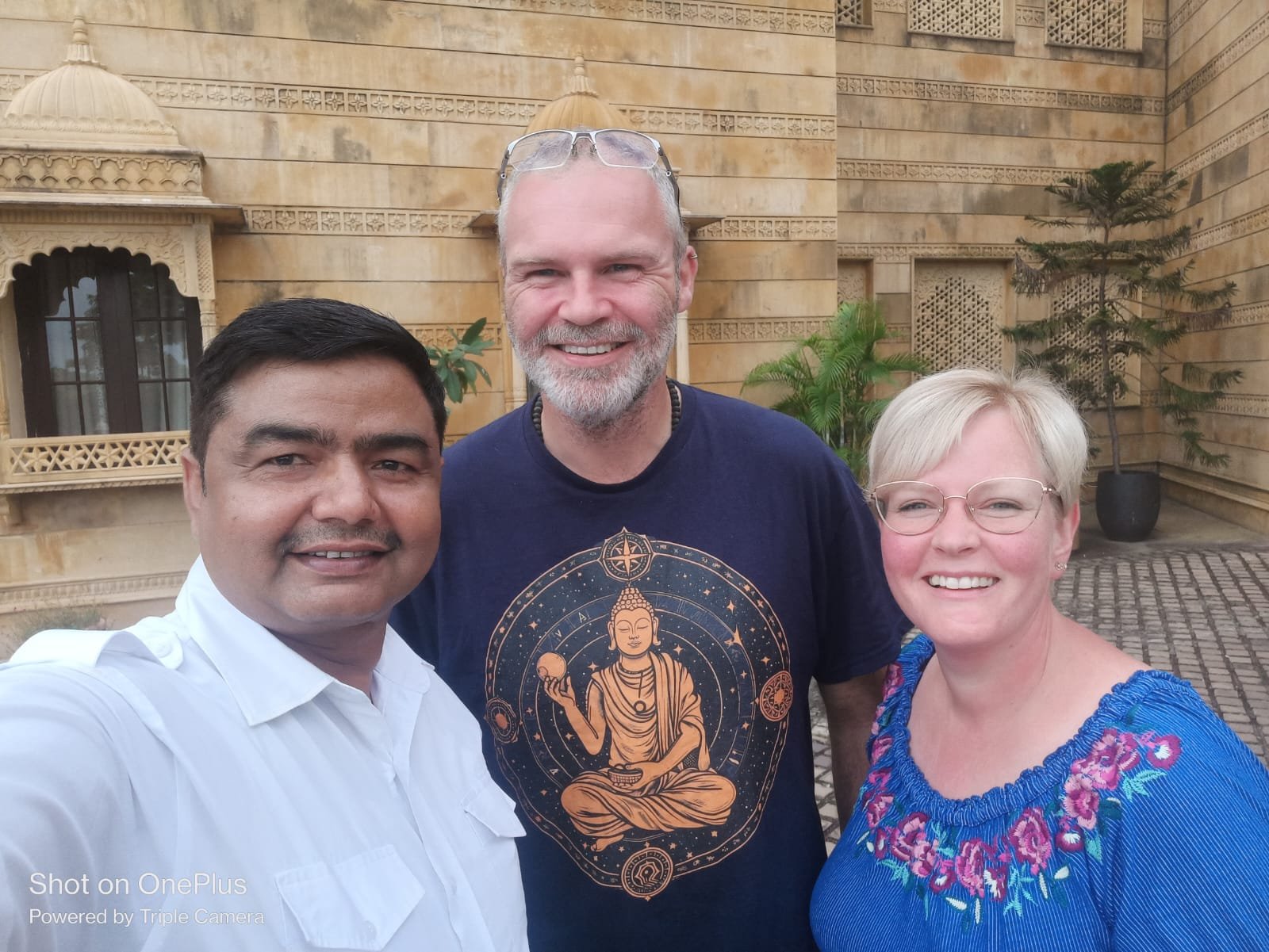 Certified local guide with travellers